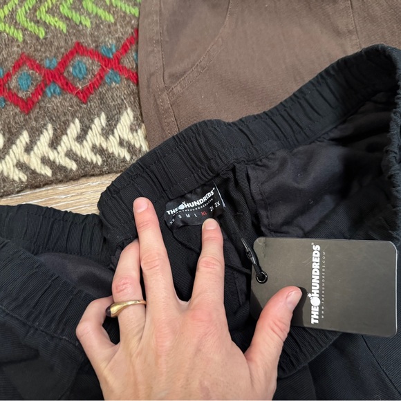 Benny Gold & The Hundreds Canvas Shorts XL NWT Black Brown - Picture 2 of 8